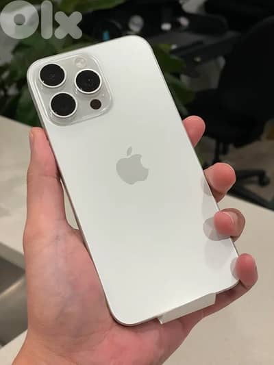 iphone 15 pro max . 256