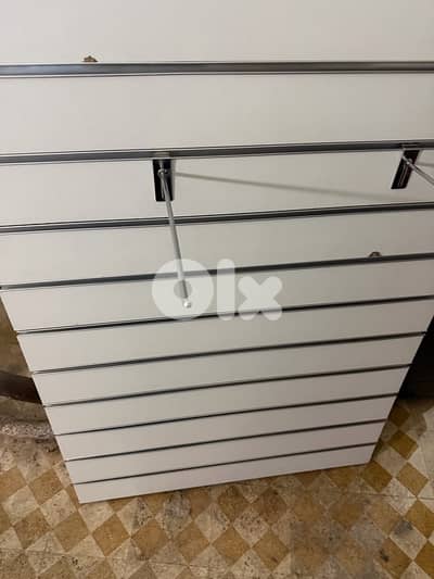 4 قطع مع ستاندات للتعليق الهم