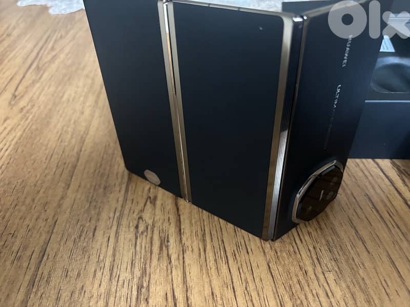 huawei mate xt ultimate design  1tb 3