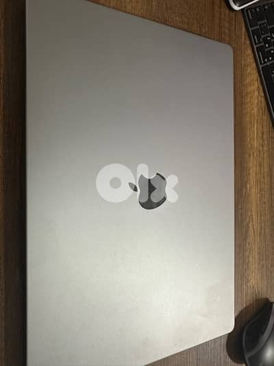Macbook pro M1 MAX 2021 LIKE NEW 4TB