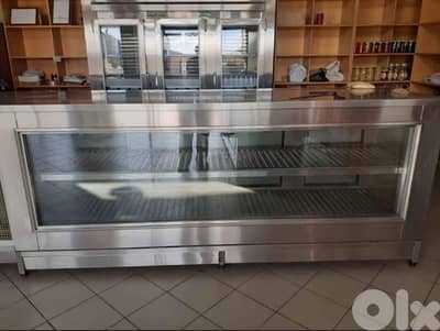 براد مسكّر طول ٣ أمتار رفّين