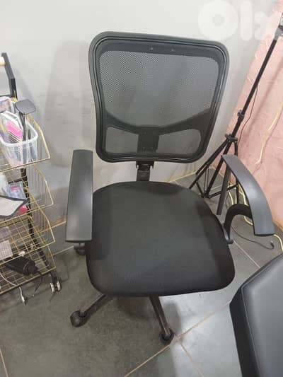 office chair كرسي مكتب