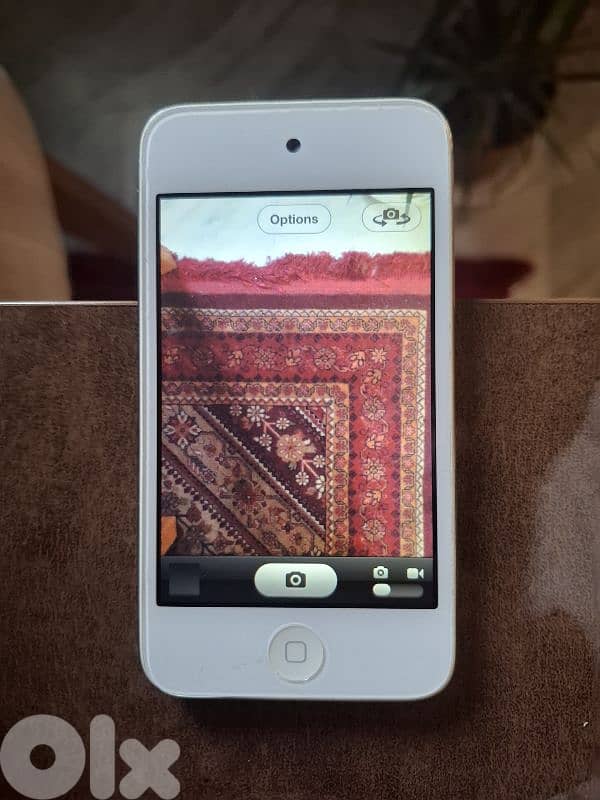 Apple iPod Touch 4th Gen. 3