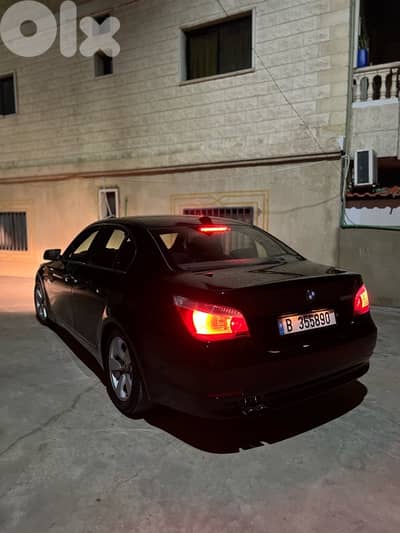 BMW 5-Series 2005