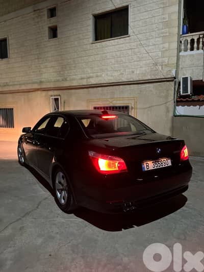 BMW 5-Series 2005