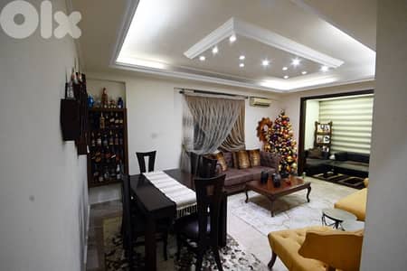 شقة فخمة ذوق مصبح للايجار مفروشة ٢ نوم و غرفة فيها GYM مجانا فقط500$