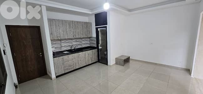 ballouneh brand new 45m prime location unfurnished for 250$