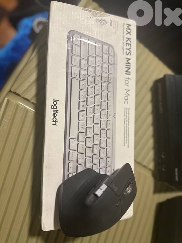 Logitech mouse and keyboard for sale 1