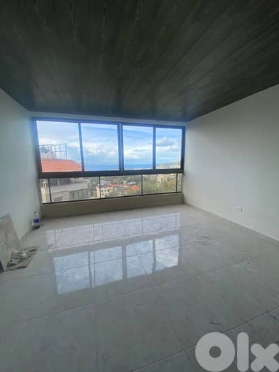 Apartment for sale in Qornet El Hamra 150000$ شقة للبيع في قرنة الحمرا