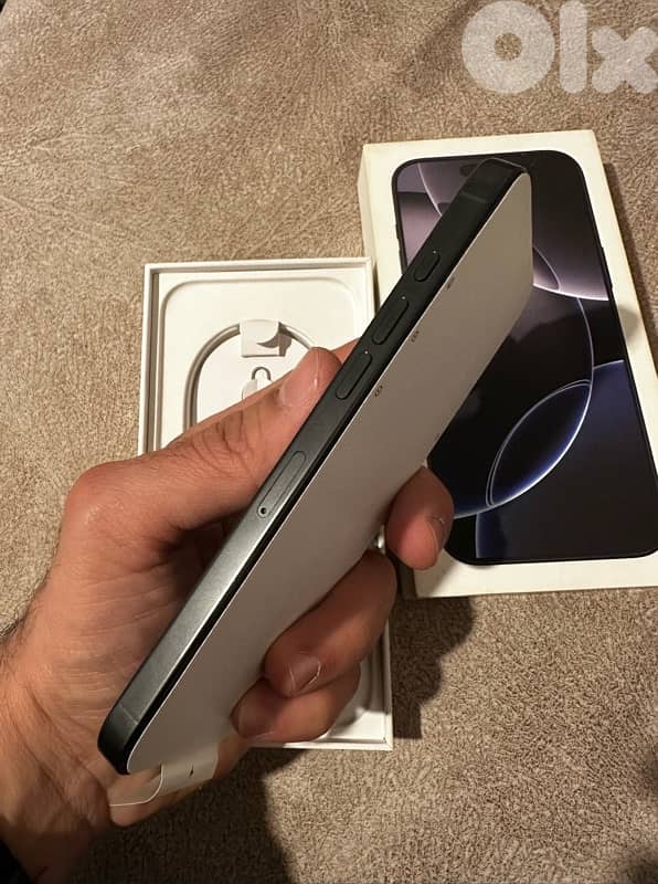 Iphone 16 Pro max 256GB battery 97% like new 1