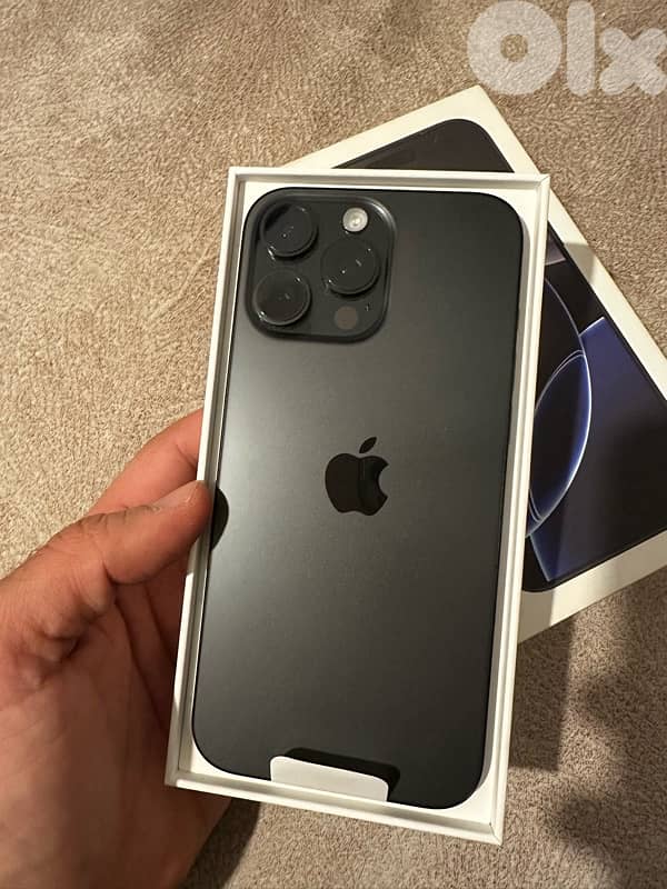 Iphone 16 Pro max 256GB battery 97% like new 2