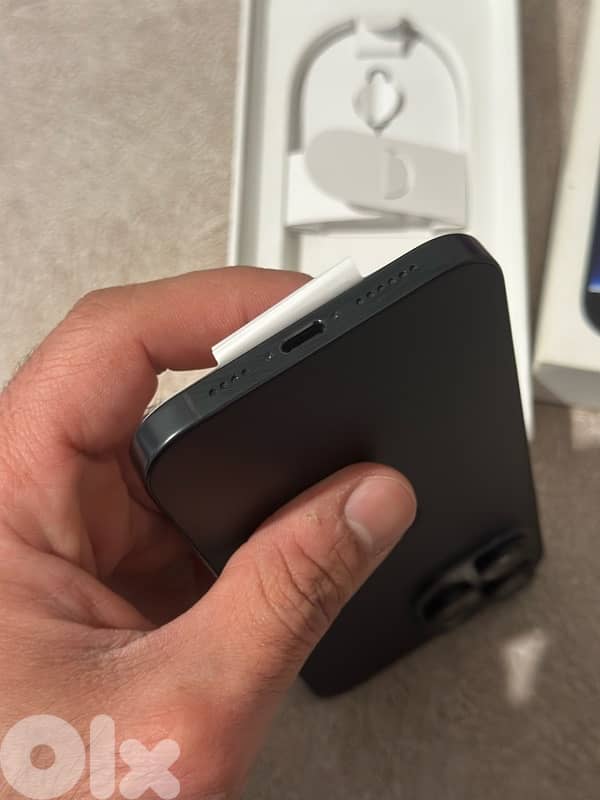 Iphone 16 Pro max 256GB battery 97% like new 3