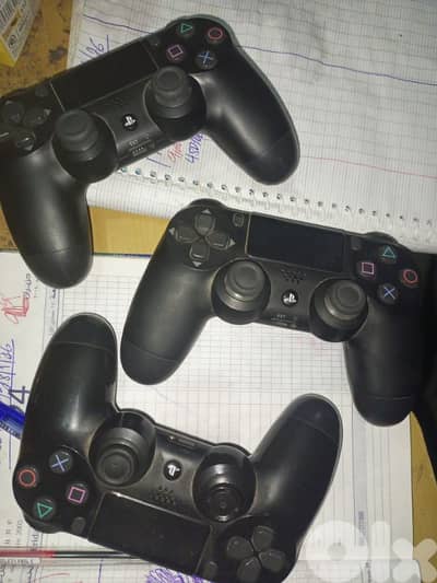 PS4 controllers original