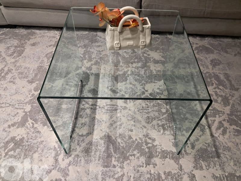 glass table 2