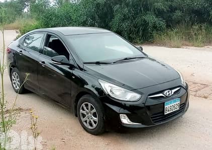 Hyundai Accent 2012