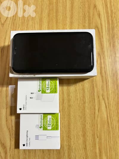 ايفون XS مع Adapter and cable جداد بالعلبة