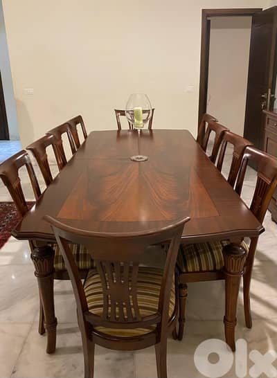 Dining table with chairs