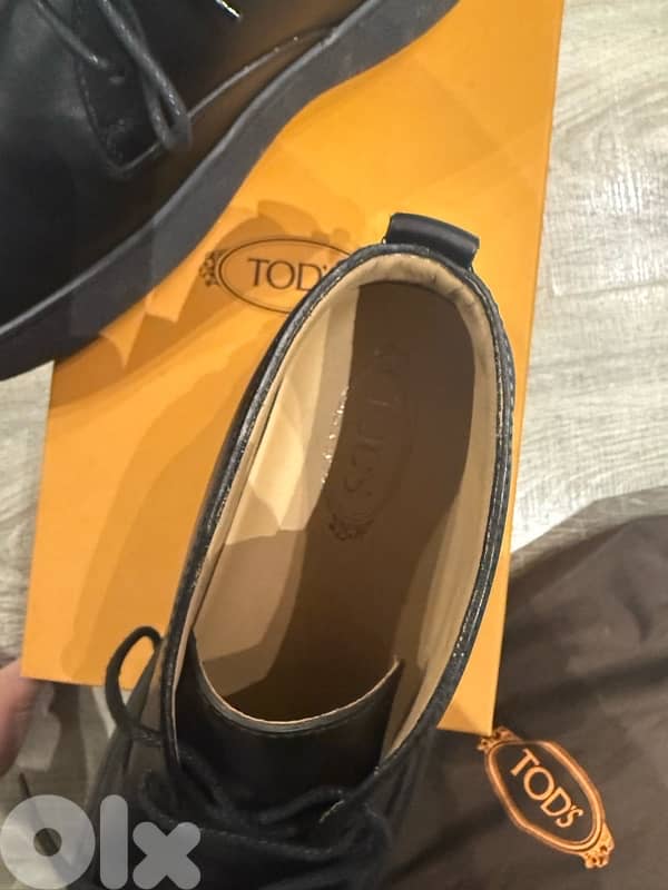 Tod’s boots 9