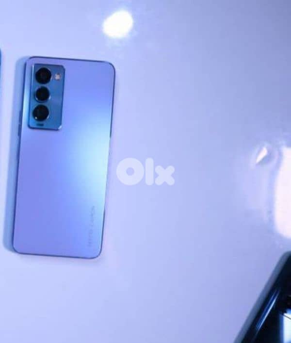 cammon 18 premier (256gb-16ram) 1