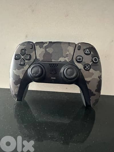 PlayStation 5 controller