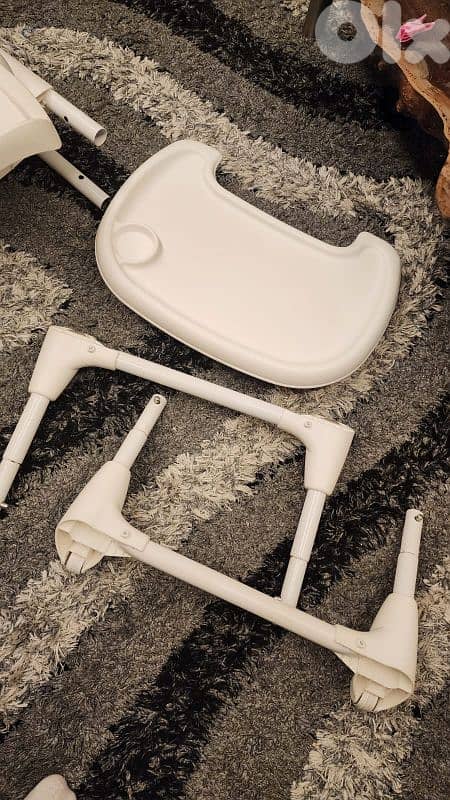 car seat & high chair 4