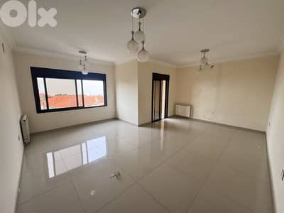Three Bedroom Apartment in Qornet El Hamra, Metn.
