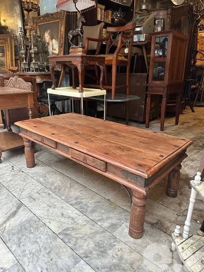 Antique wood table salon 120cmx60cm 40cm Heigth 350$  طاولة نص قطراني