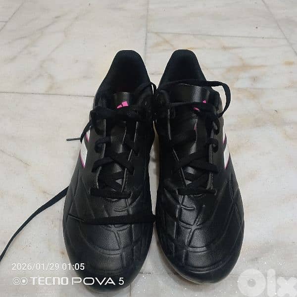 original adidas shoes used one time 1