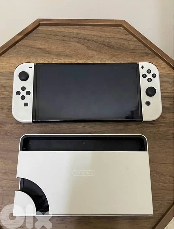 Excellent Condition Nintendo Switch OLED w/ Dock & Accessories 1