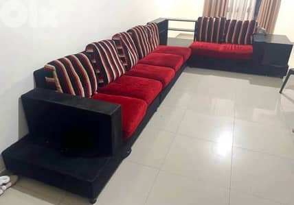 كنباي كبير زاوية (L) مع تخزين وطاولات مدموجة | مستعمل بحالة منيحة