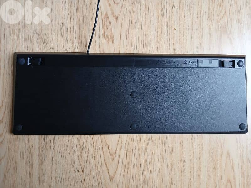 LENOVO Keyboard 300 USB 1