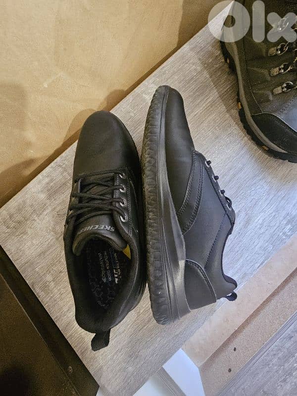 skechers waterproof shoes 2