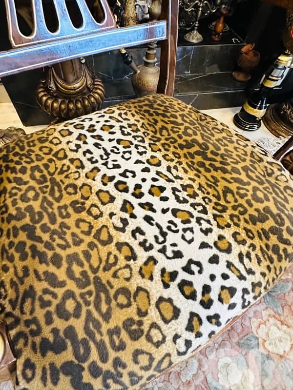 2 chairs and table 2