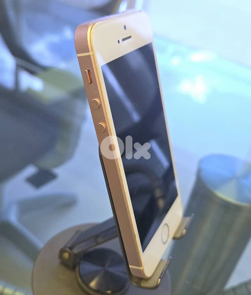iPhone SE 64gb Rose Gold iOS 9 12MP - ORIGINAL 1