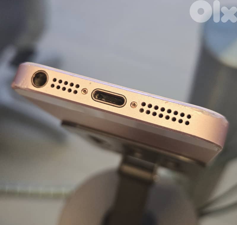 iPhone SE 64gb Rose Gold iOS 9 12MP - ORIGINAL 8