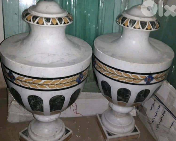 Marble urns Italian Antique 2