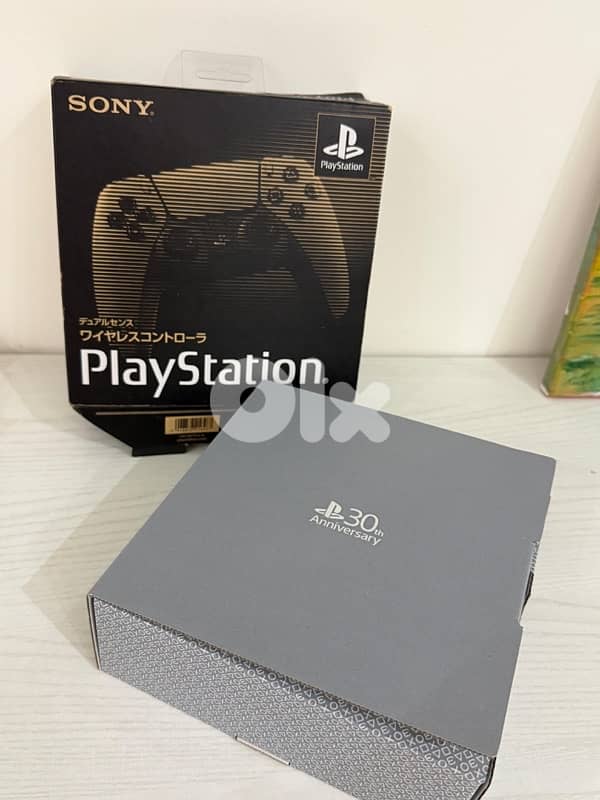 dualsense 30th anniversary limited edition 2