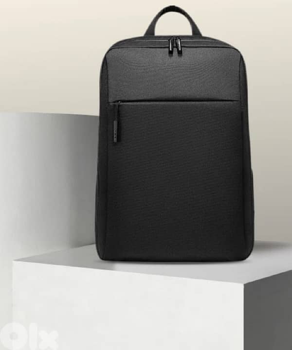 Honor Minimalist Backpack 4
