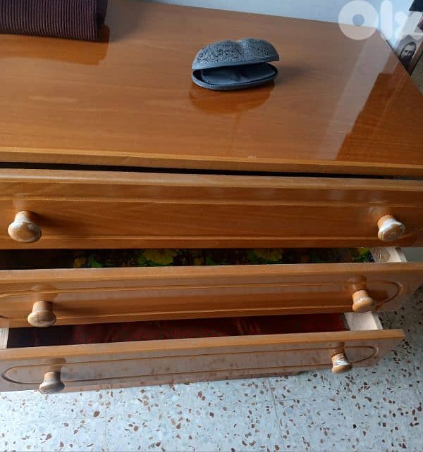 chiffonier , chiffonière 1