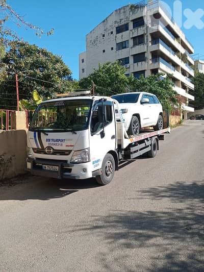 بلاطة لنقل السيارات