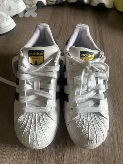adidas superstar like new