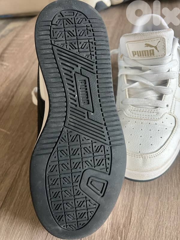 puma shoes very good condition 3