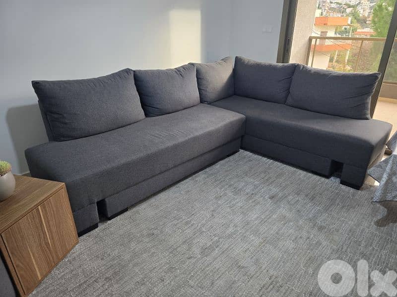 L corner sofa 1