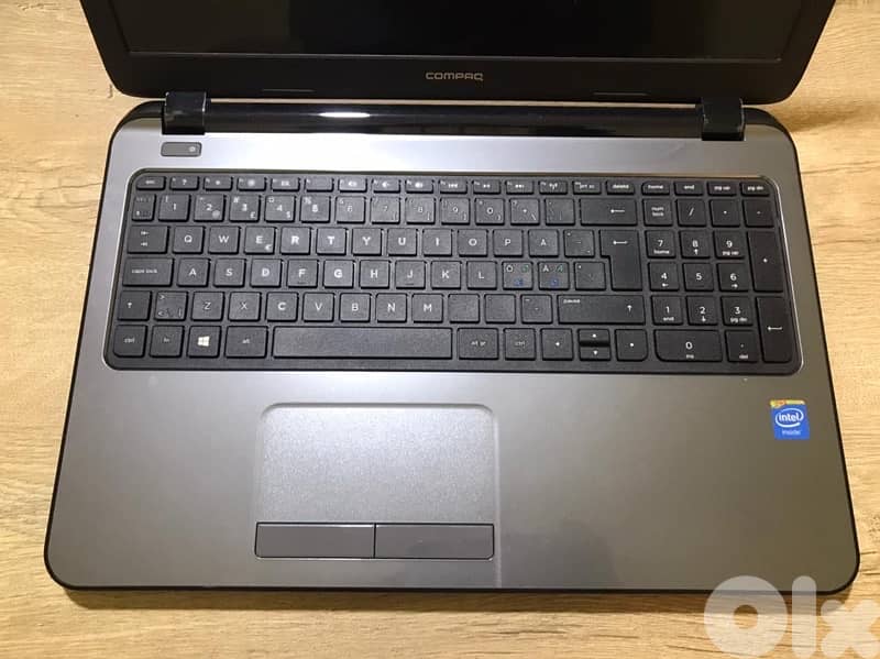HP Compaq 15-s100 1