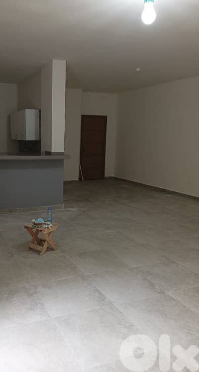 جبيل اده شقة للايجار