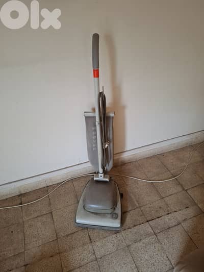 Hoover vacuum cleaner