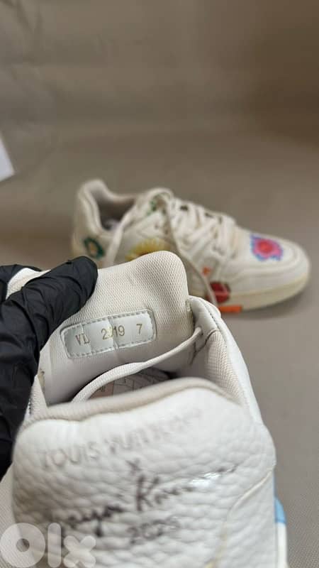 Louis Vuitton shoes authentic 4