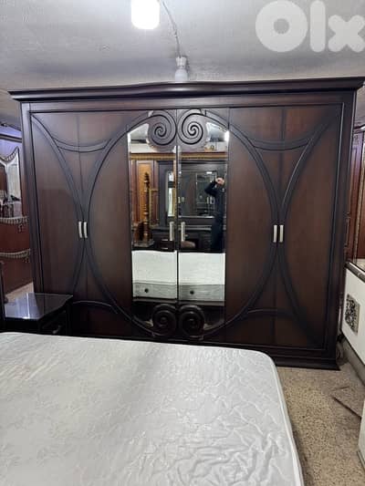 العنوان بيروت