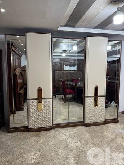 العنوان بيروت