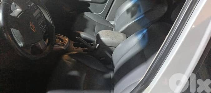 Geely Emgrand 7 2013